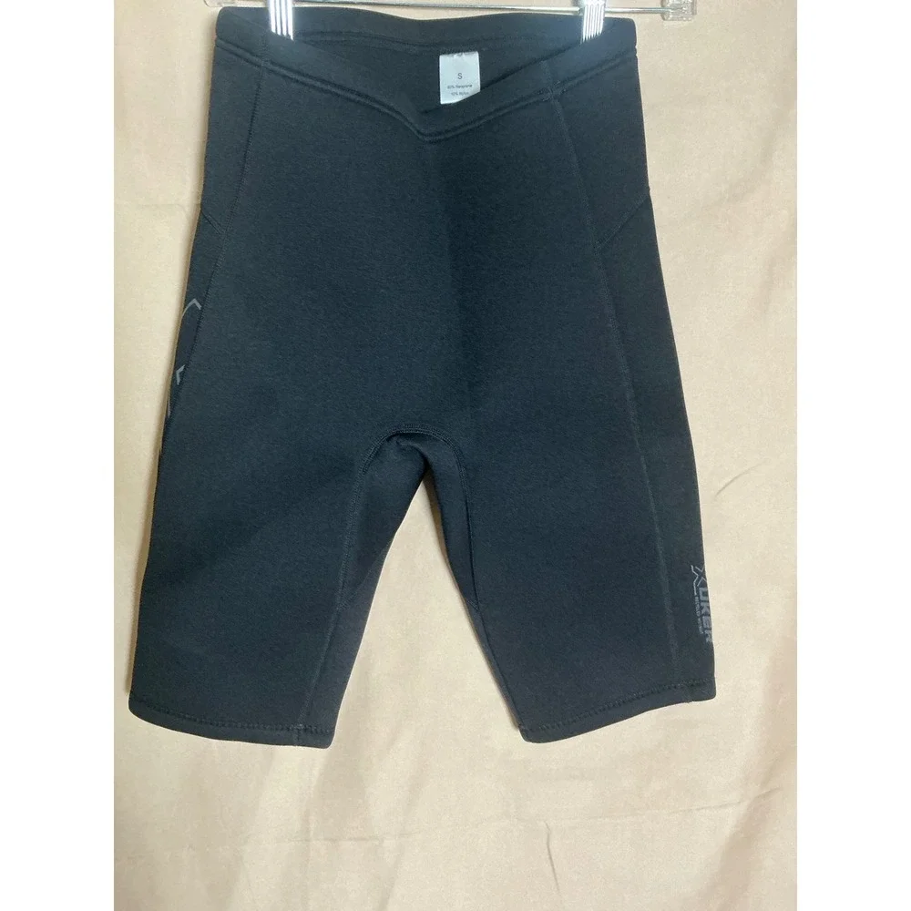Xuker Neoprene Wetsuit Shorts Mens Small Black Excellent Watersports Surfing